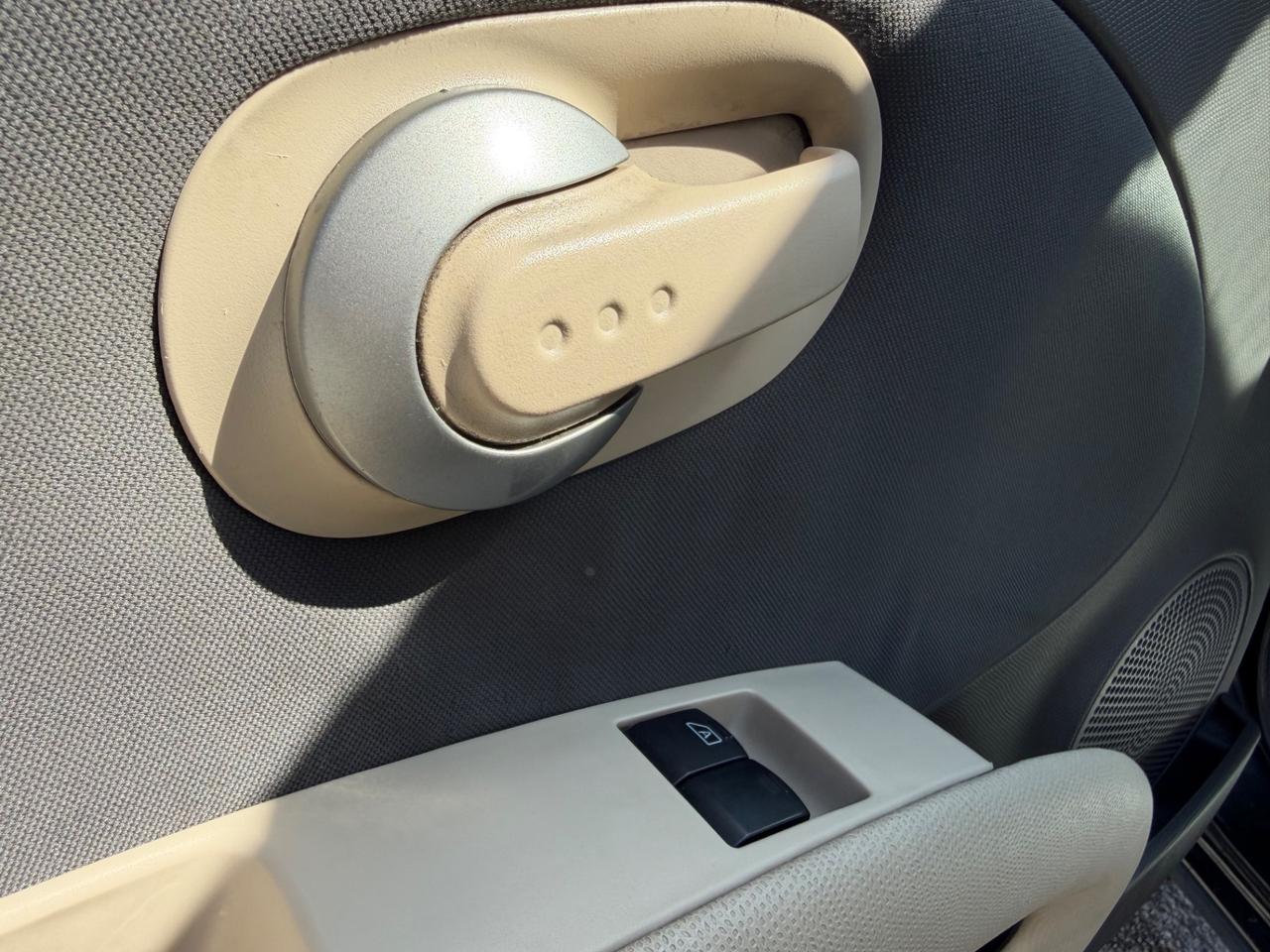 Nissan Micra 1.2 16V 3 porte Easy - 2010