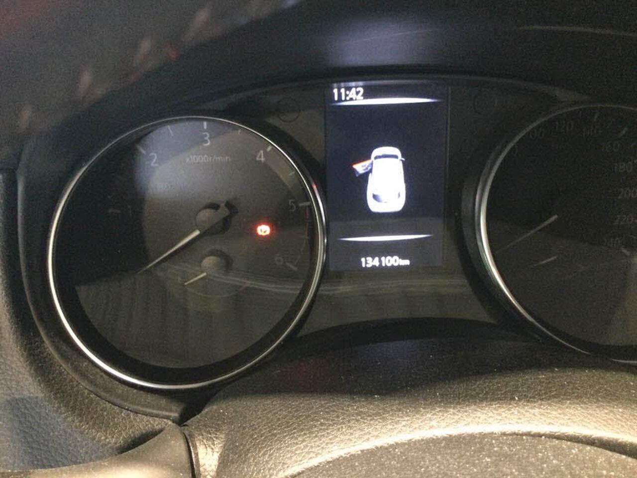 Nissan Qashqai 1.5 dCi 110cv *FULL OPT.* daVETRINA