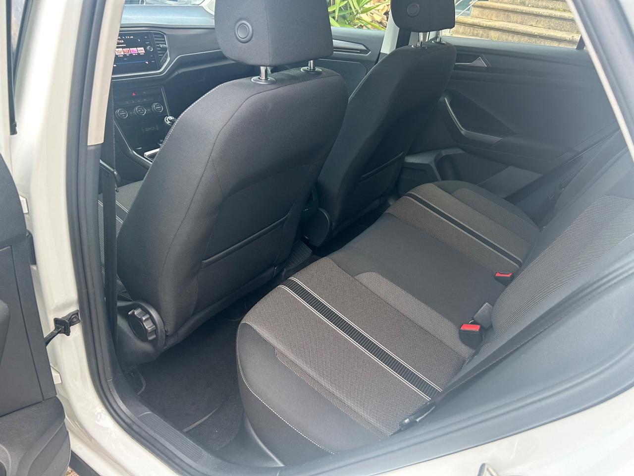 Volkswagen T-Roc 1.6 TDI SCR Advanced BlueMotion Technology