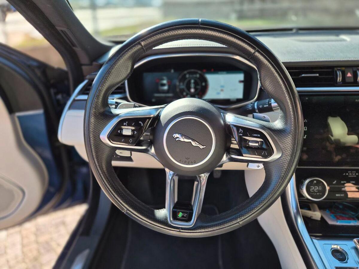 Jaguar XF II Berlina 2021 2.0d i4 mhev R-Dyn.HSE rwd 204cv auto