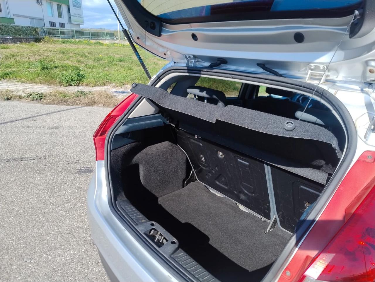 Ford Fiesta 1.4 TDCi 68CV 5 porte Titanium