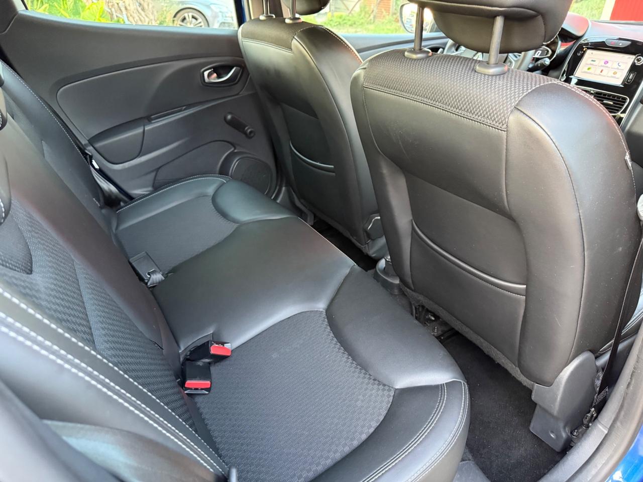 Renault Clio dCi 8V 90 CV 5 porte Duel