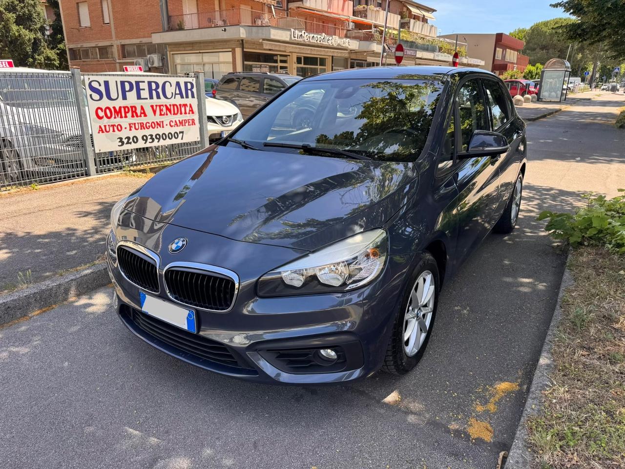 Bmw 216d Active Tourer Luxury neopaten garanzia 12 mesi