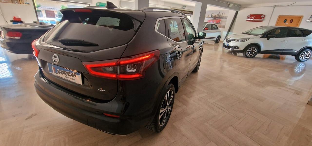 Nissan Qashqai 1.5 dCi N-Connecta