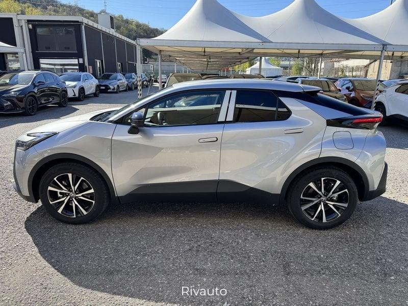 Toyota C-HR Plug-in Hybrid 220 Trend