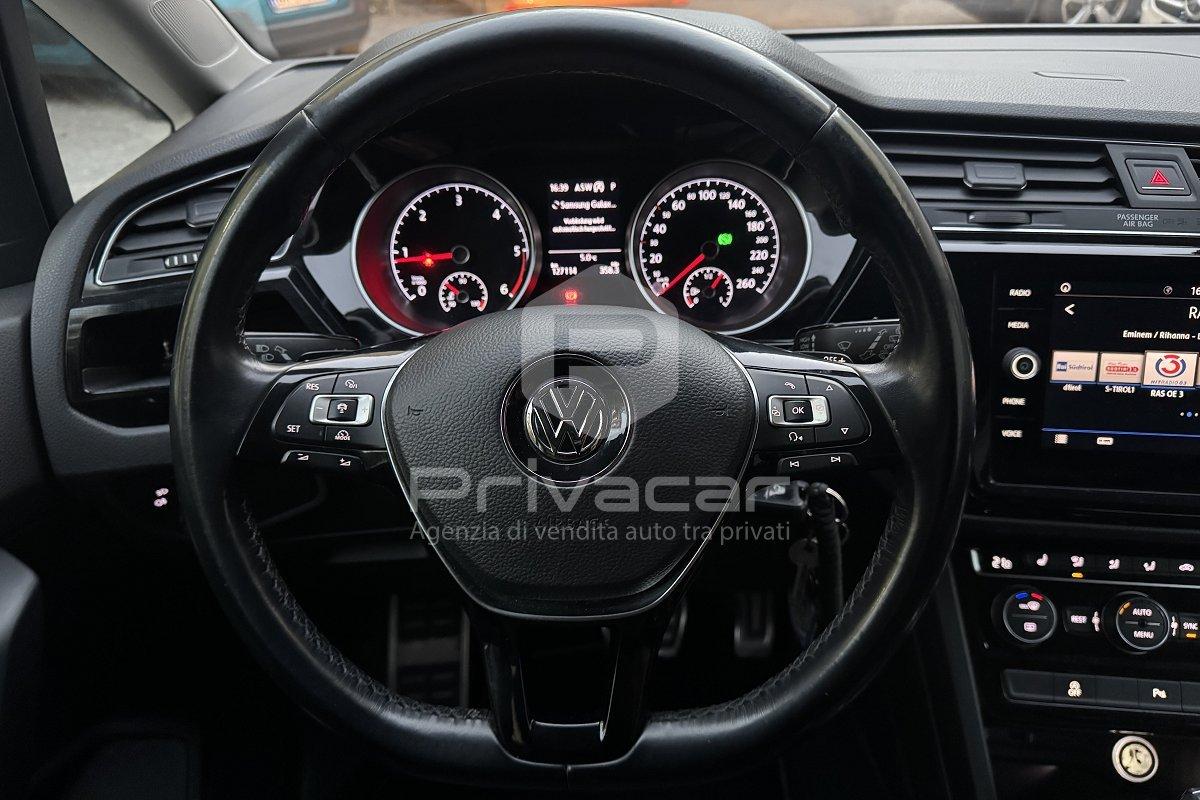 VOLKSWAGEN Touran 2.0 TDI 150 CV SCR DSG Executive BlueMotion Tech.