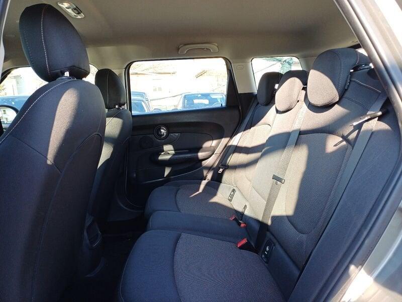 MINI Mini Clubman Mini Clubman 2.0 Cooper D Boost auto