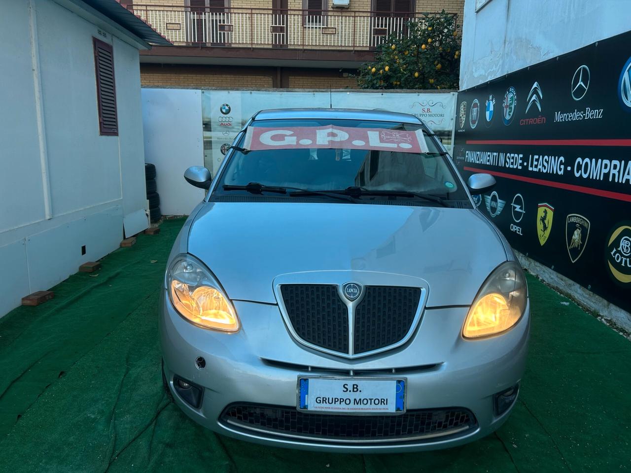 Lancia Ypsilon 2011 1.2 GPL VERS. ORO LEGGI TUTTO