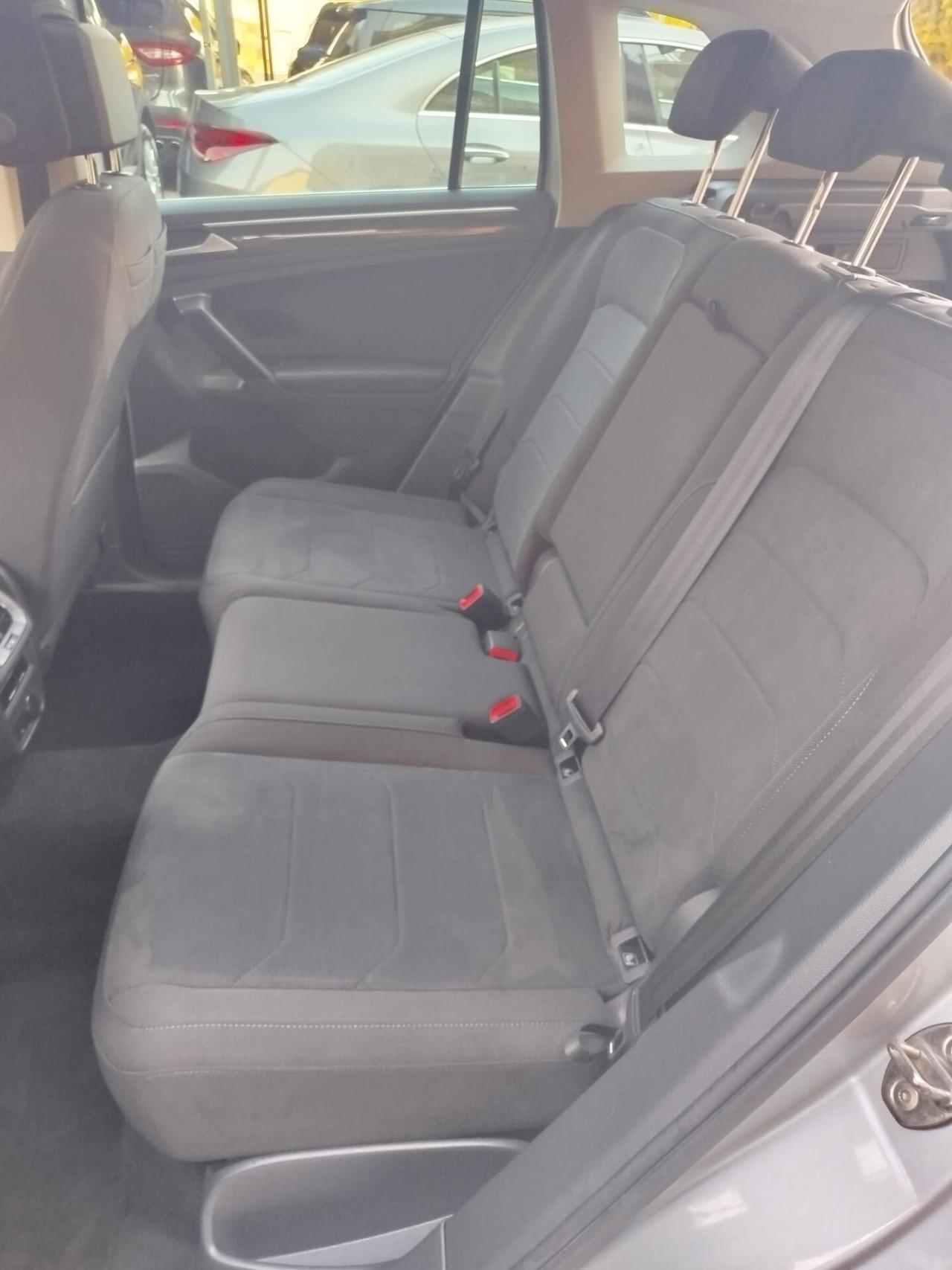 Volkswagen Tiguan 2.0 TDI 150 CV SCR DSG Elegance IVA TETTO 2022
