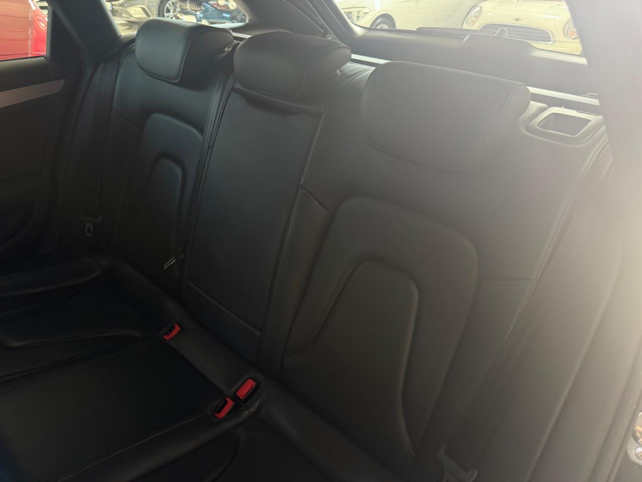 Audi A4 Avant 2.0 TDI 143CV F.AP. multitronic S-Line NEOPATENTATI