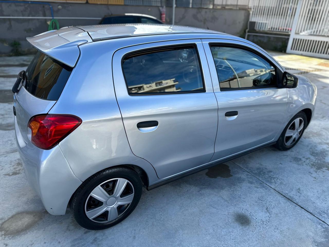 Mitsubishi Space Star 1.0 ClearTec Intense