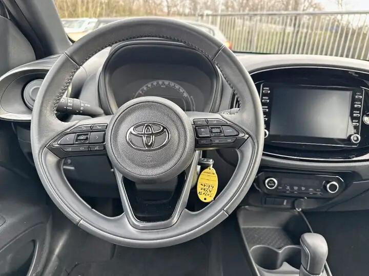 Toyota Aygo X 1.0 VVT-i 72 CV 5 porte Trend Air