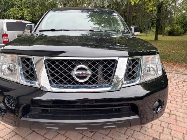 Navara 2.5 dCi 190CV 4 porte Double Cab LE Plus 4x4