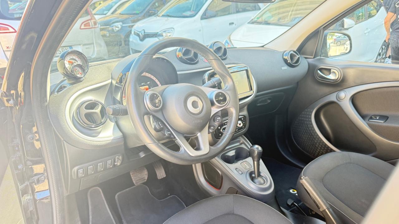Smart ForFour 90 0.9 Turbo Passion LED NAVI PDC CERCHI 15 BLUETOOTH
