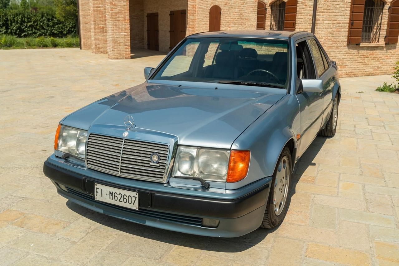 MERCEDES BENZ 500 E - RDS00905