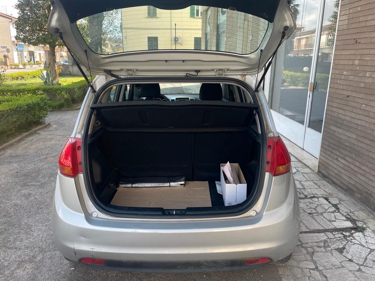 Kia Venga 1.4 CRDi 90CV