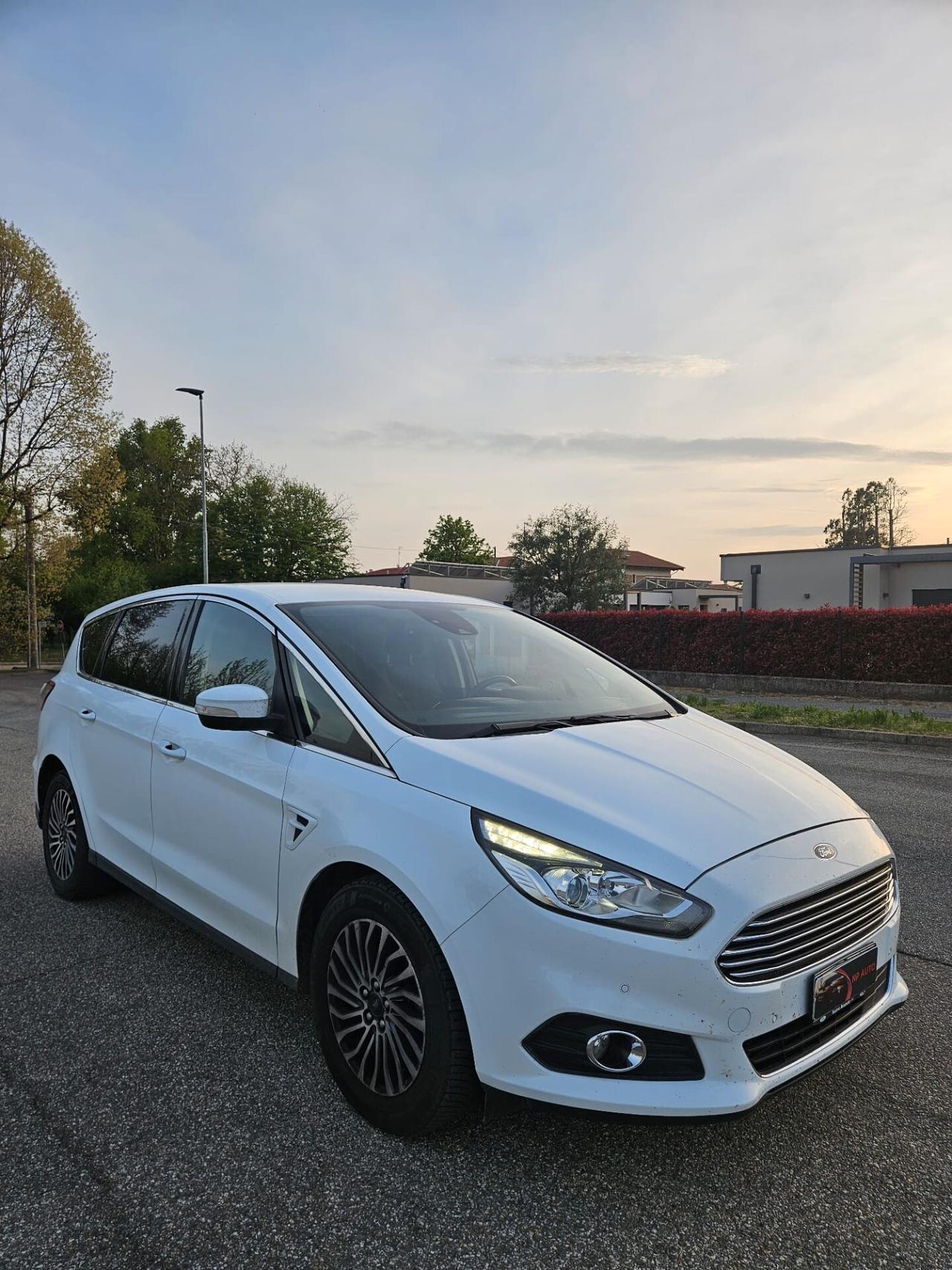 Ford S-Max 2 VIGNALE