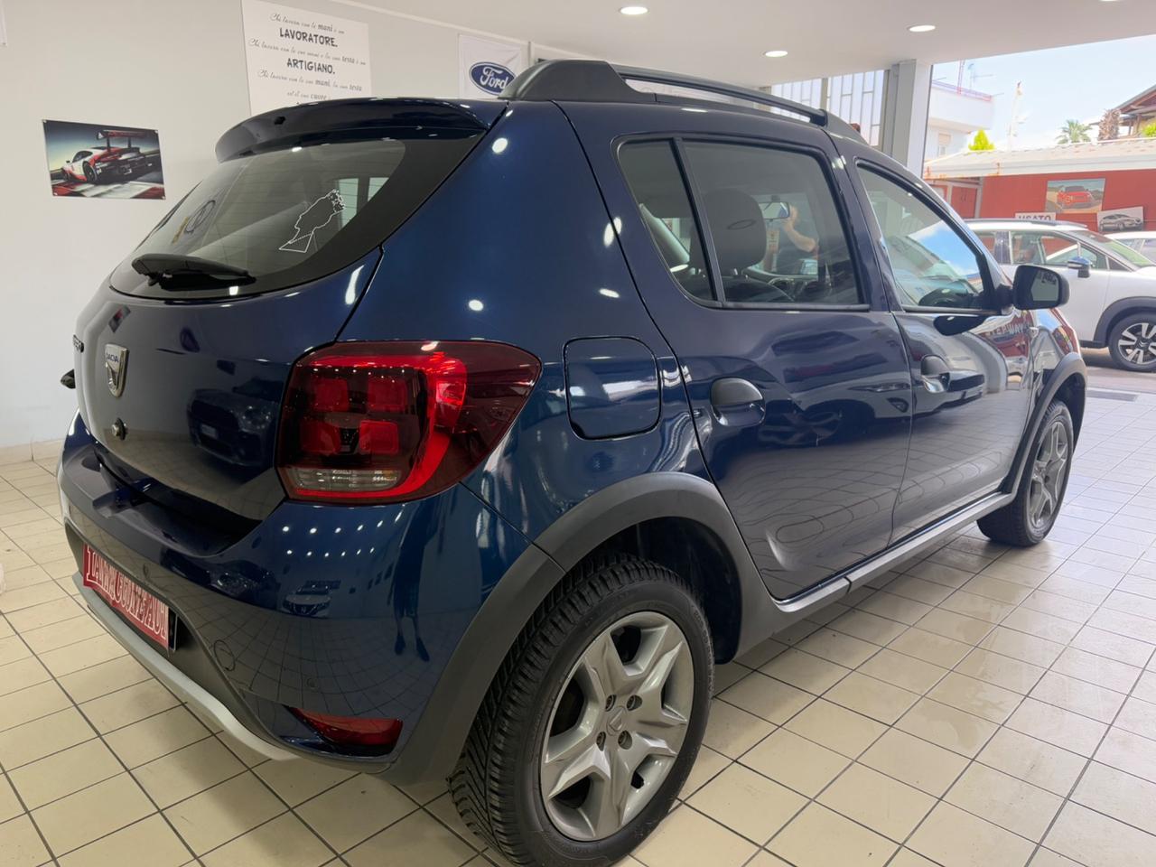 Dacia Sandero Stepway 2018 gpl nuova