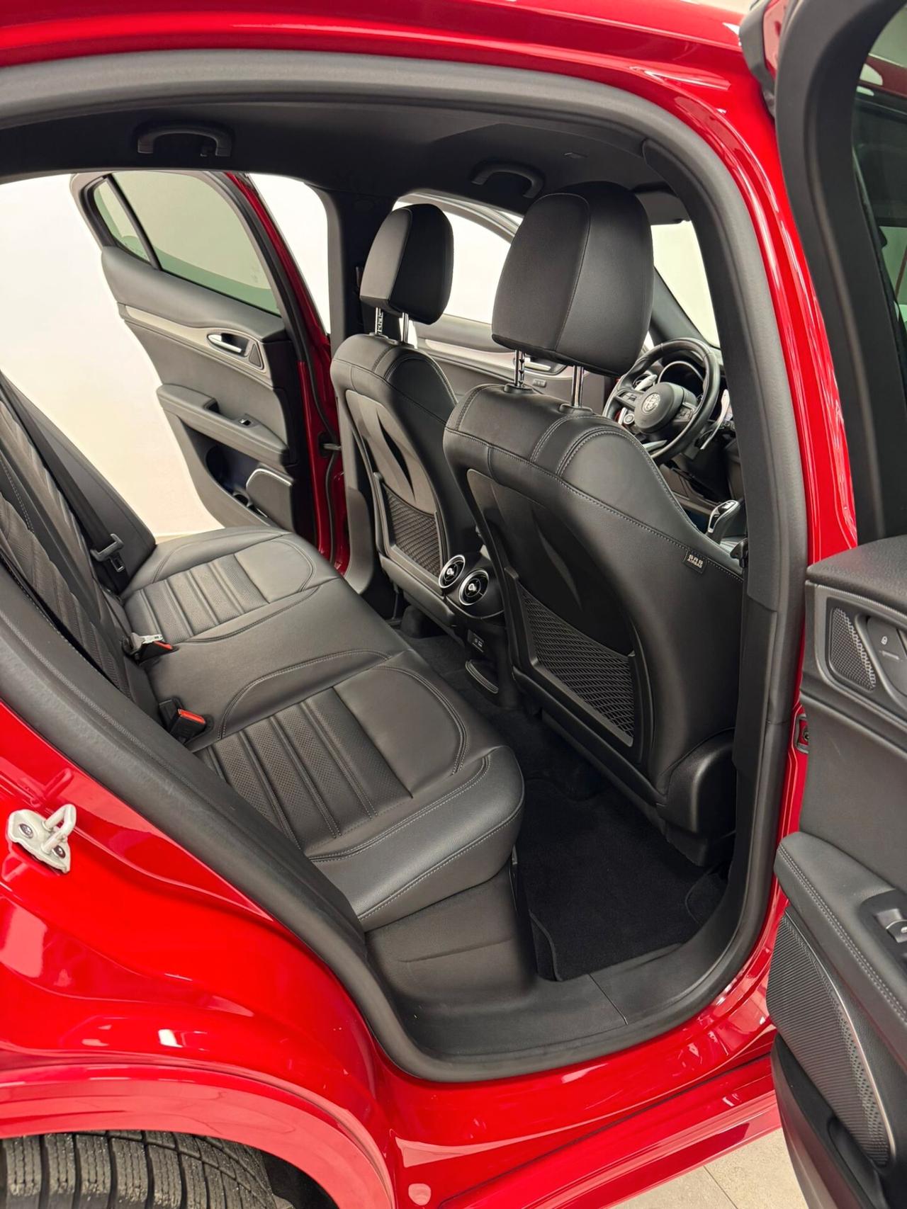 ALFA ROMEO STELVIO 2.2 TURBODIESEL 210 CV AT8 Q4 VELOCE