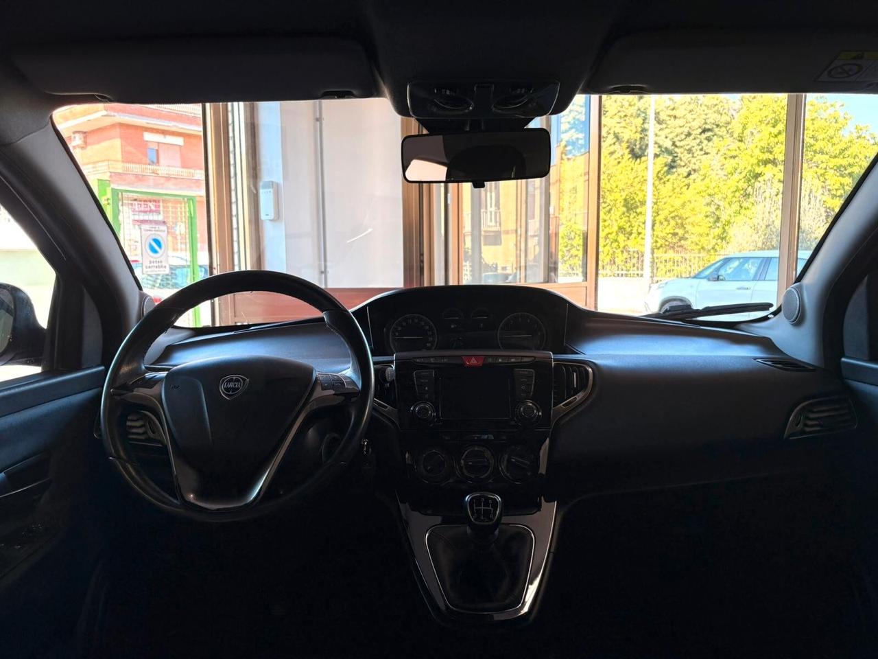 Lancia Ypsilon 1.2 69 CV 5 porte GPL Ecochic Gold