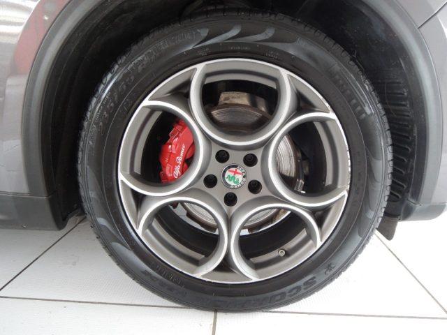 ALFA ROMEO Stelvio 2.2 Turbodiesel 160 CV AT8 RWD Rosso Edizione