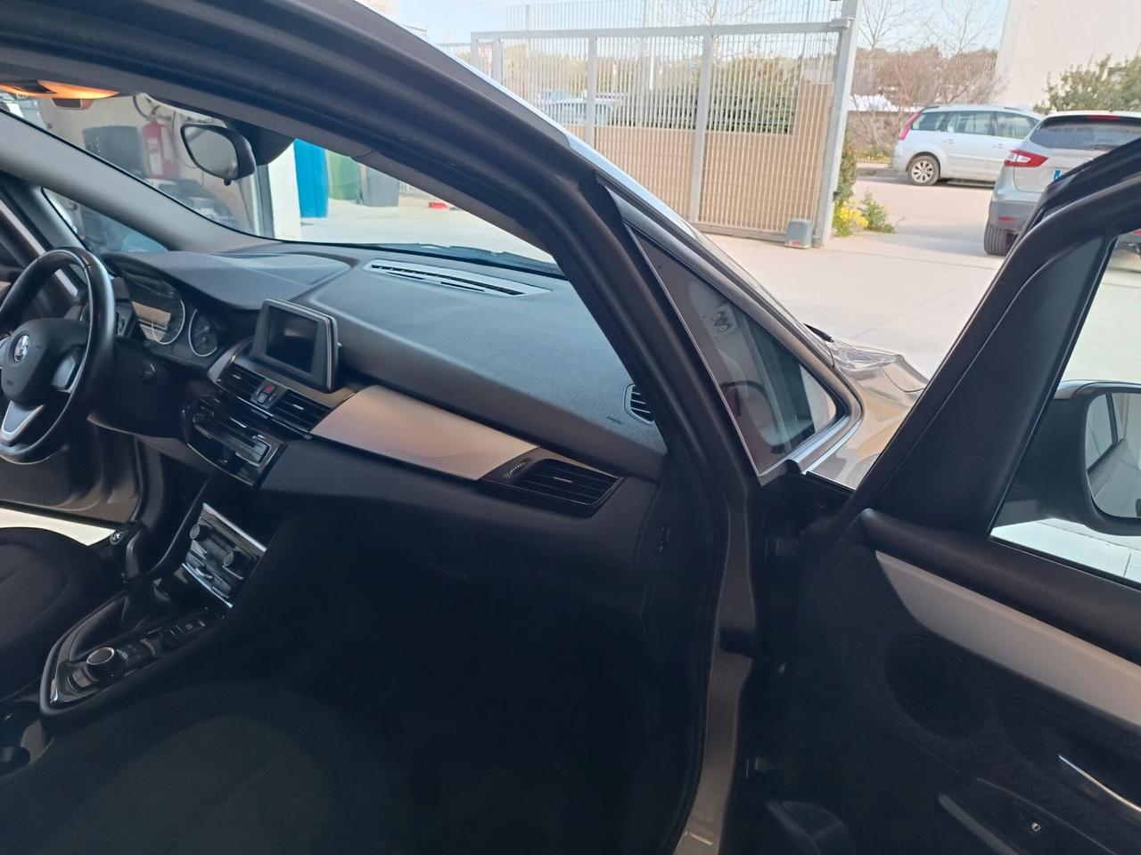 Bmw 216 216d Active Tourer Luxury