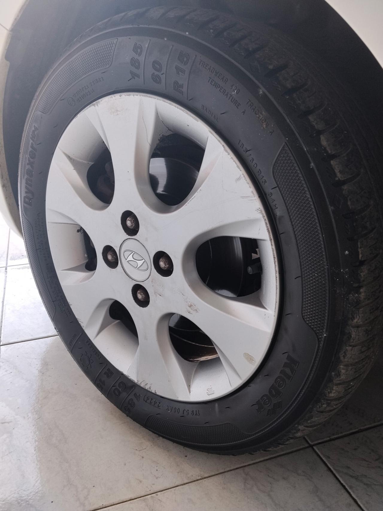 Hyundai i20 1.2 benzina 2010 CON GARANZIA