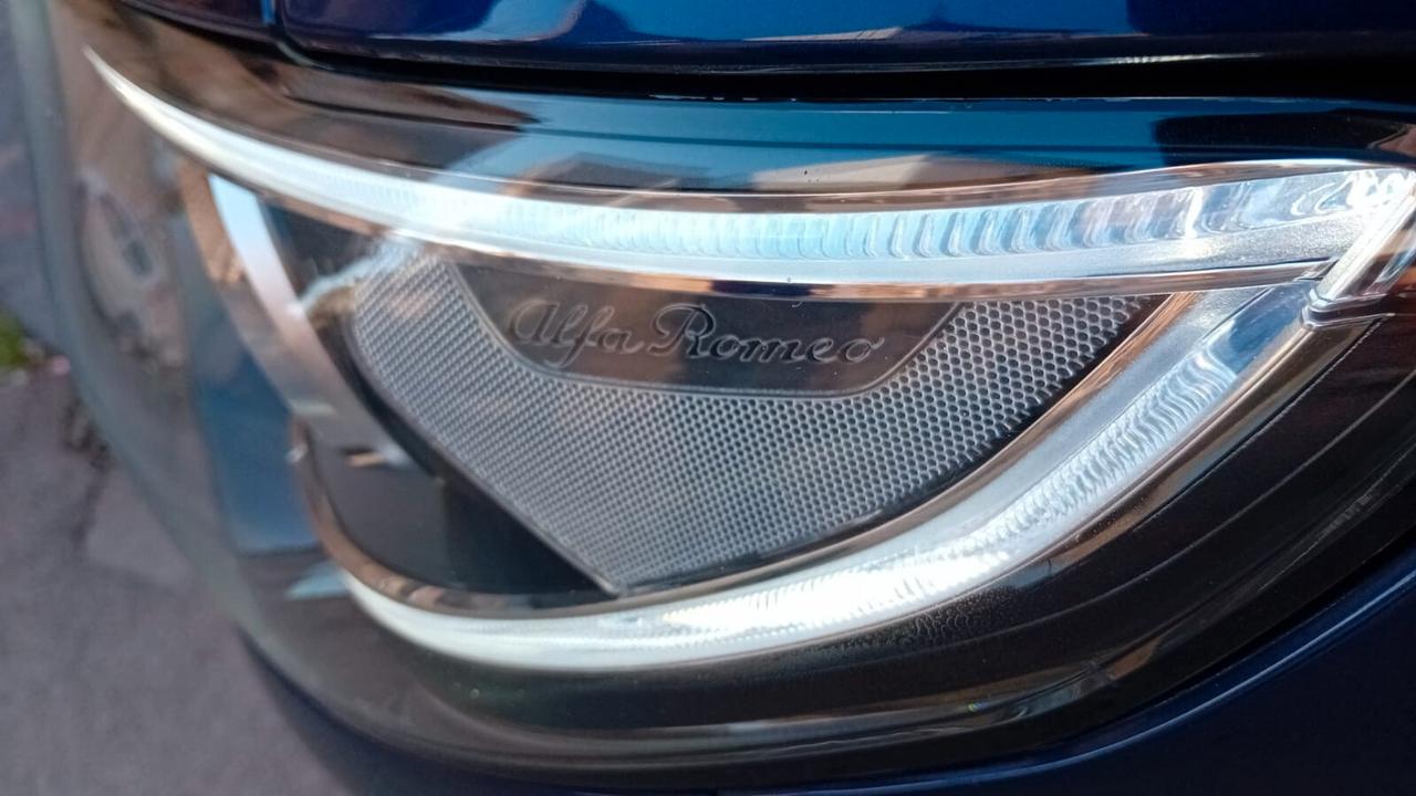 Alfa Romeo Stelvio 2.2 Turbodiesel 190 CV AT8 Q4 Ti