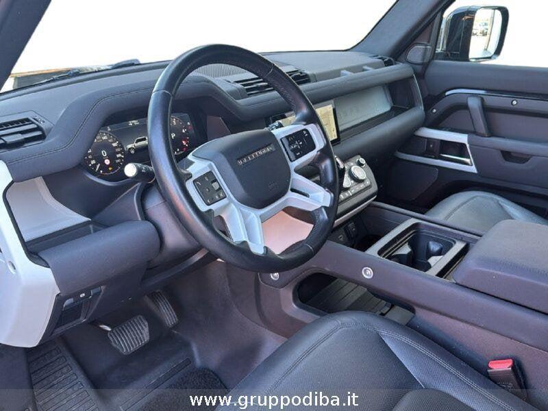 Land Rover Defender VII 2020 110 Diesel 110 3.0d i6 mhev SE awd 200cv auto