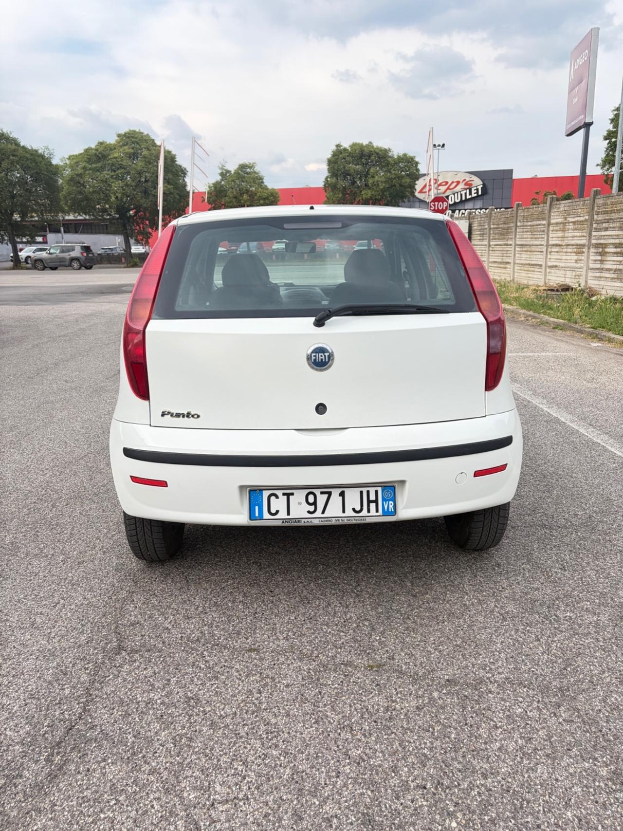 Fiat Punto 1.2i cat 5 porte Feel Neopatentati
