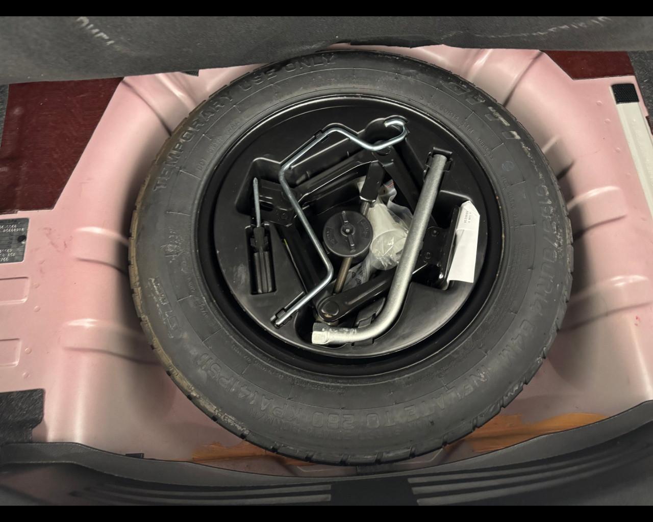 LANCIA Ypsilon 1.0 firefly hybrid Gold s&s 70cv 5p.ti