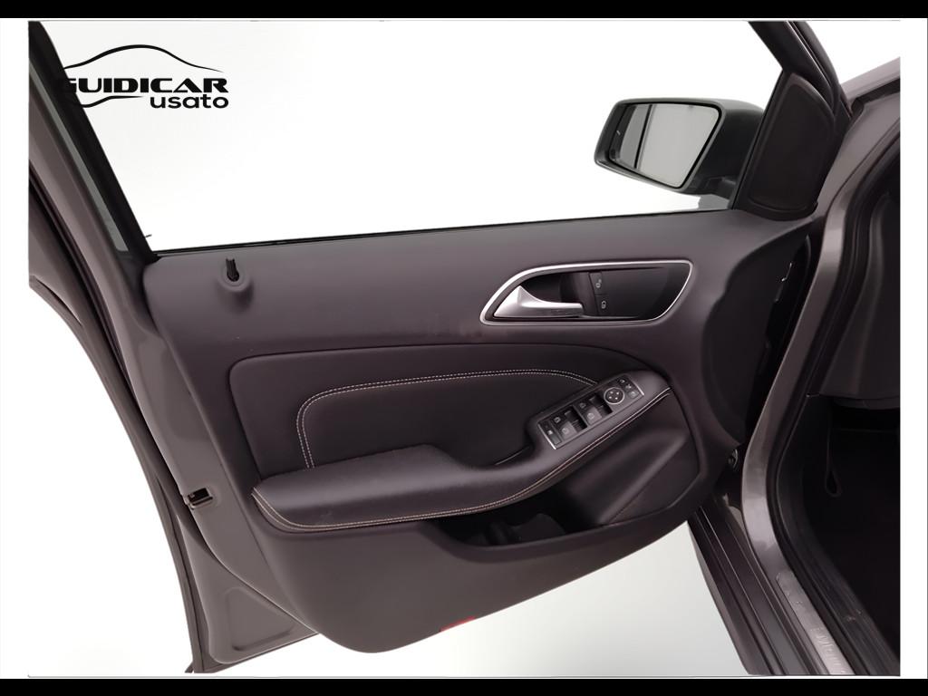 Mercedes-Benz Classe B - T246 - B 180 d (cdi) Executive auto FL E6
