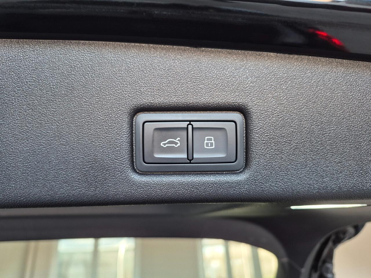Audi Q5 SPORTBACK *NUOVO MODELLO* 40 TDI/HYBRID *QUATTRO* S LINE PLUS MATRIX DISPLAY PASS. MMI CARPLAY