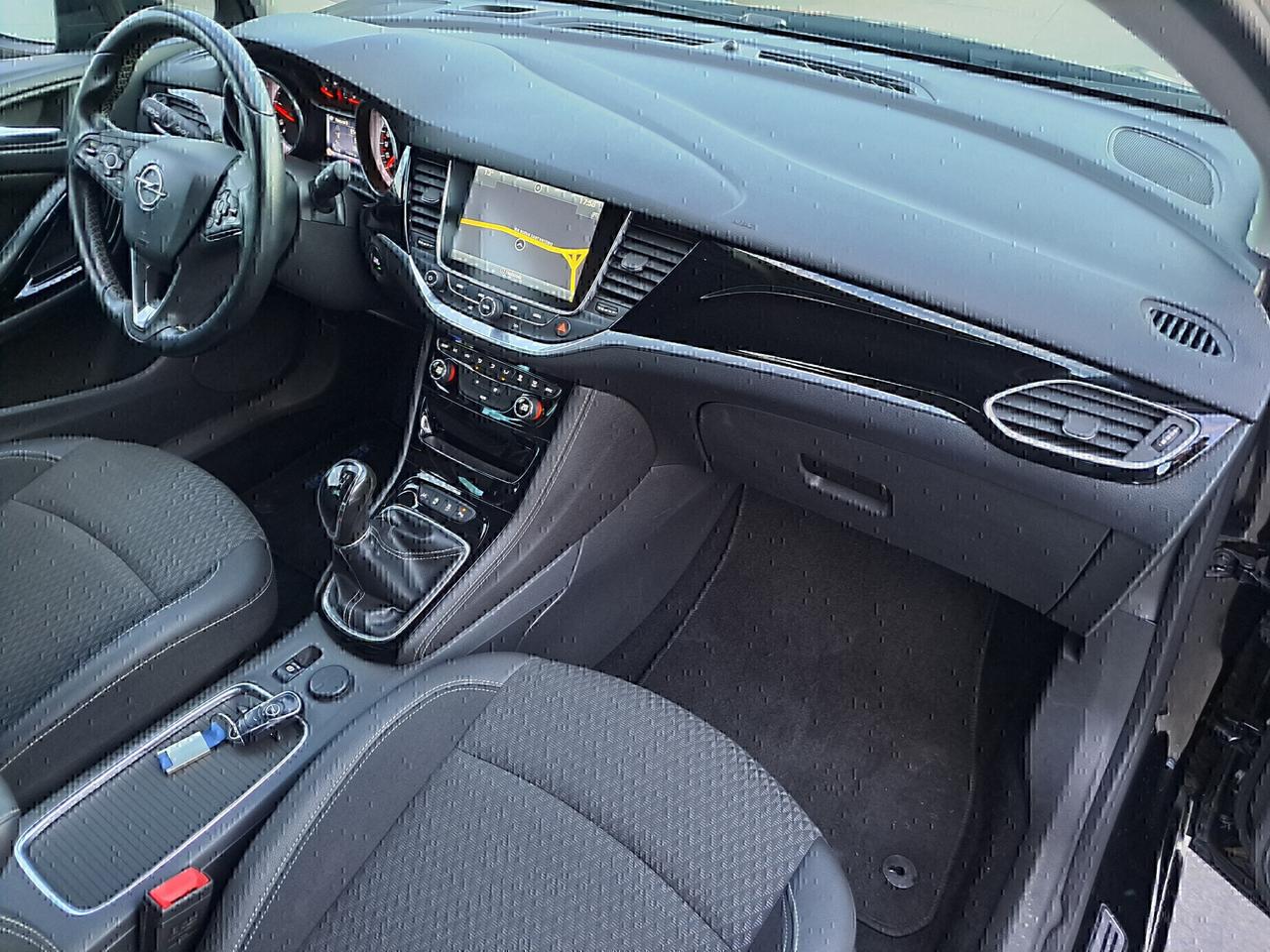 Opel Astra 1.6 CDTi 110CV Sports Tourer Innovation