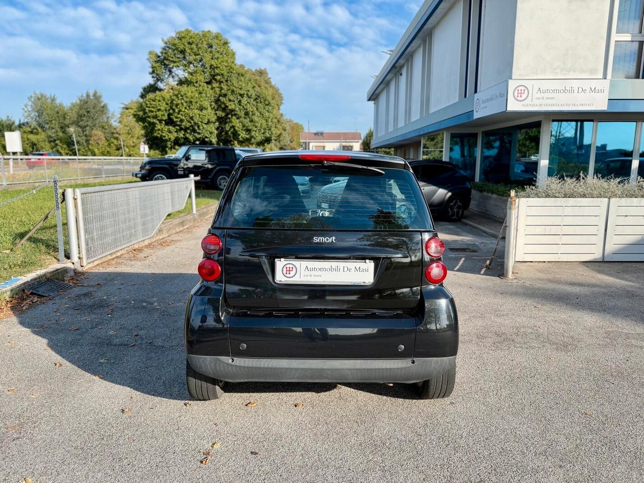 smart forTwo 1.0 mhd Pure 71cv ADATTA ANCHE A NEO PATENTATI