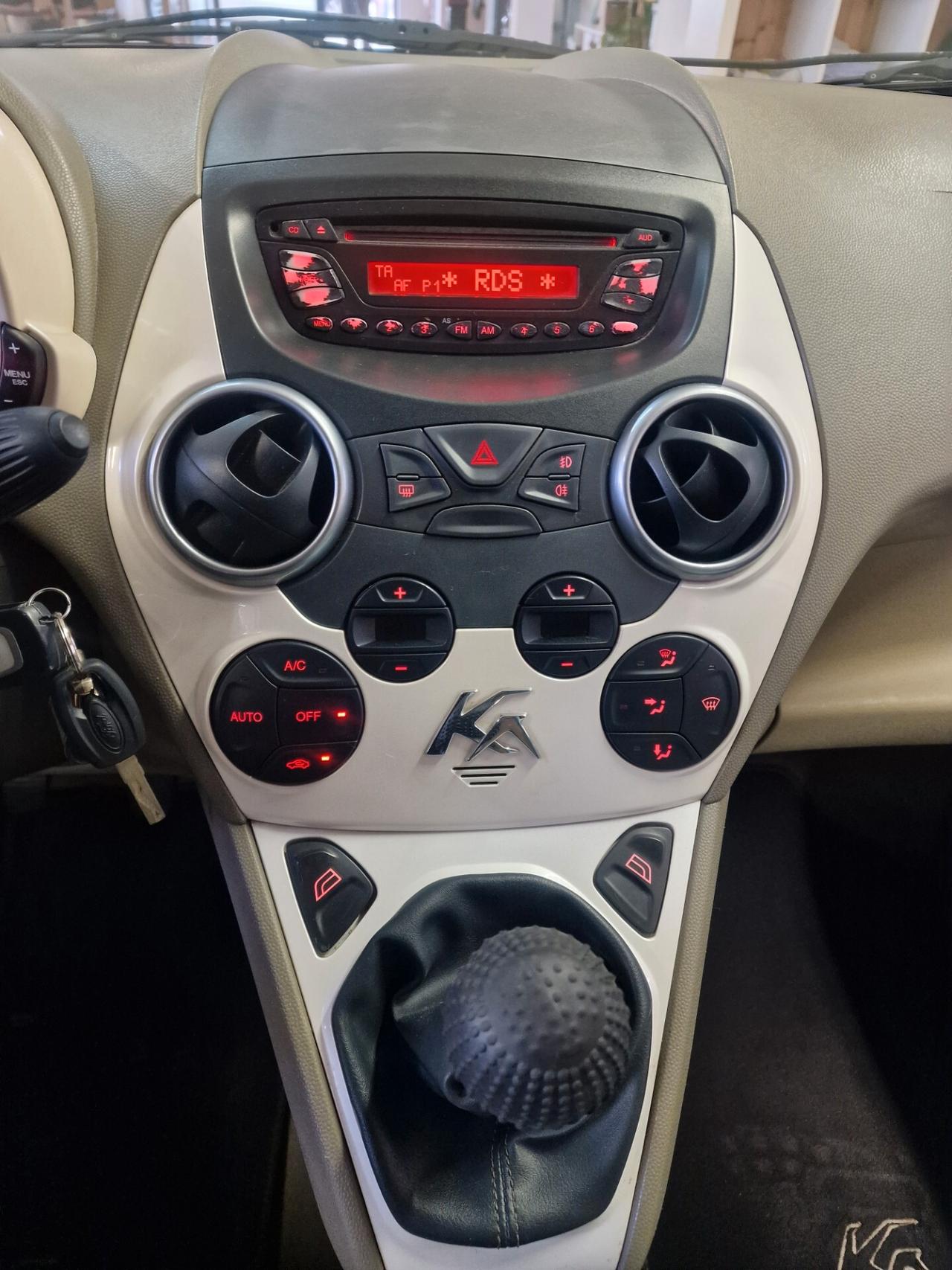 Ford Ka 1.2 8V 69CV Titanium