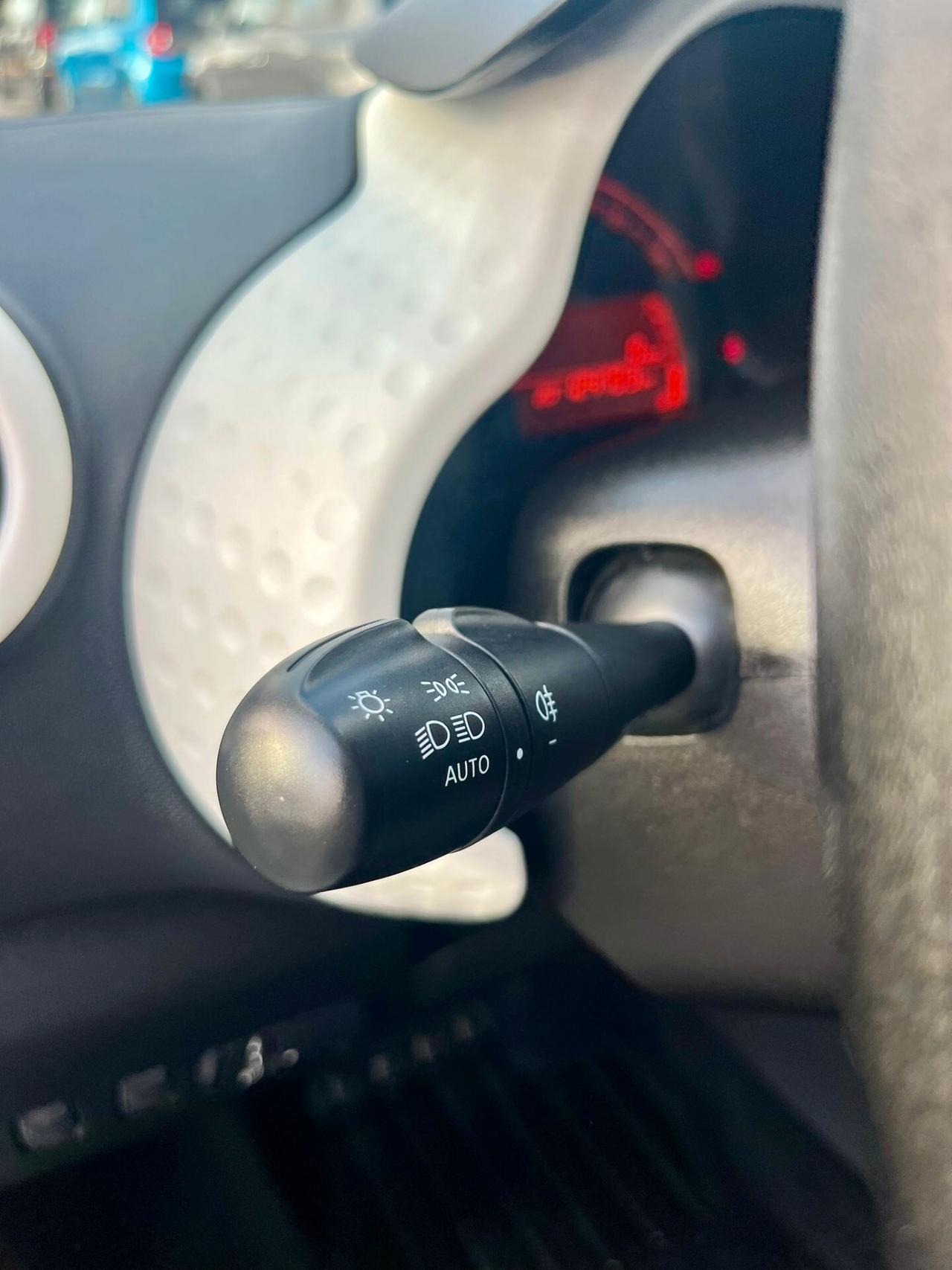 Renault Twingo TCe 95 CV Duel2