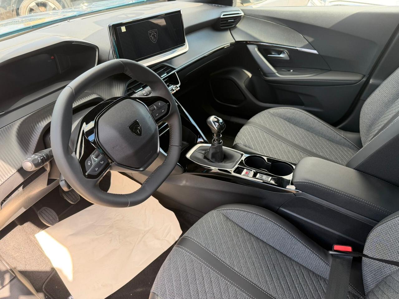 Peugeot 2008 PureTech 100 S&S Allure