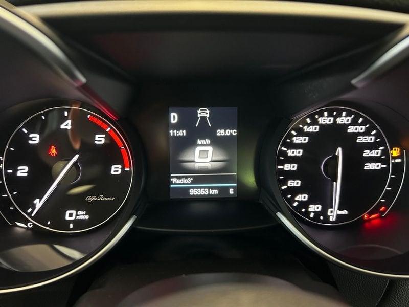 Alfa Romeo Giulia 2.2 Turbodiesel 160 CV AT8 Executive