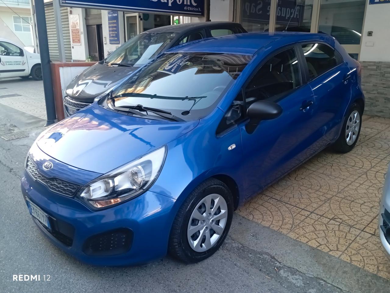Kia Rio 1.1 CRDi WGT 5p. EX