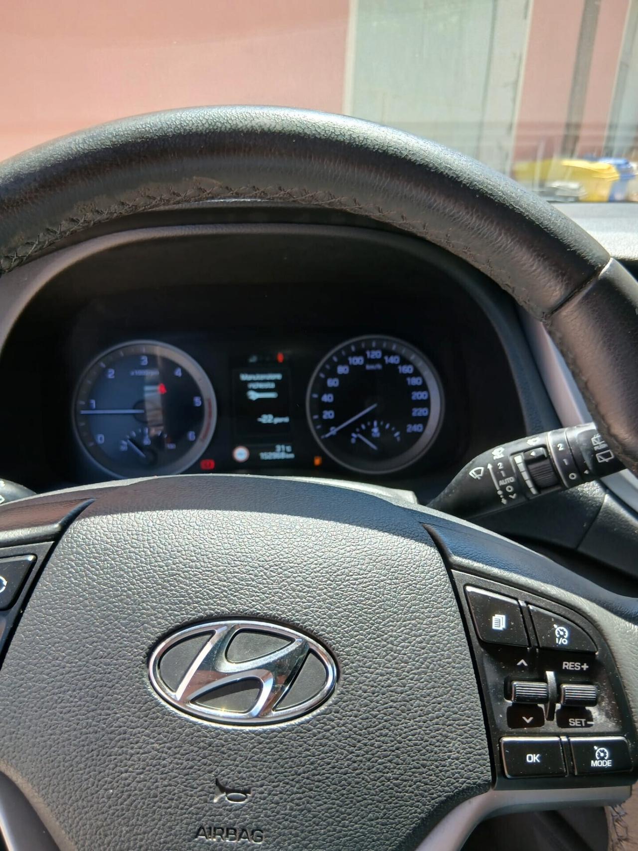 Hyundai Tucson 1.7 CRDi DCT XPossible