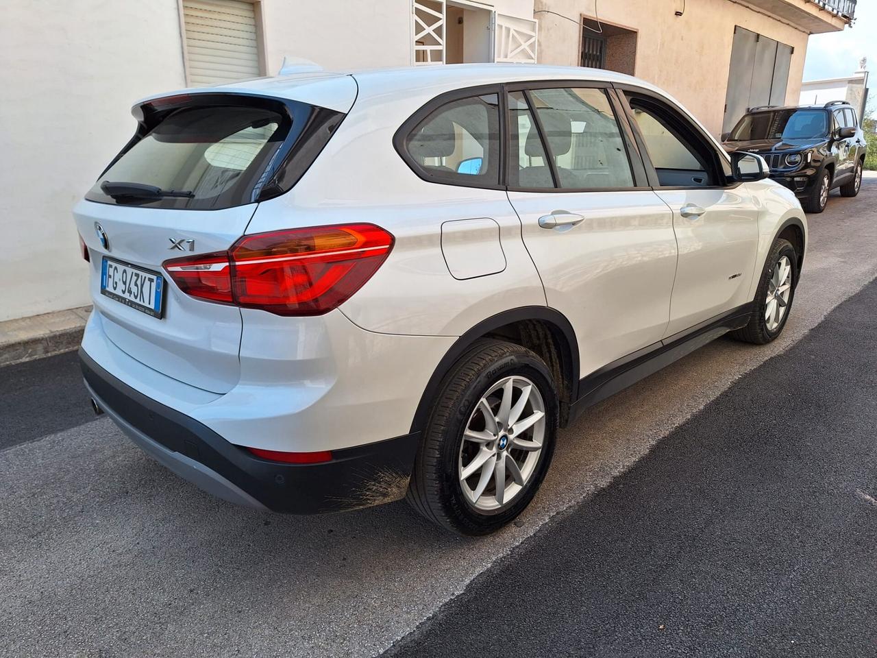 Bmw X1 sDrive18d Business