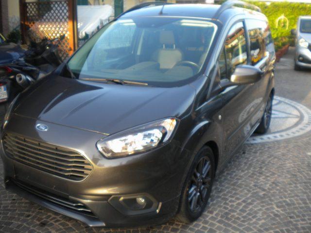 FORD Tourneo Courier 1.5 TDCI 100 CV Sport