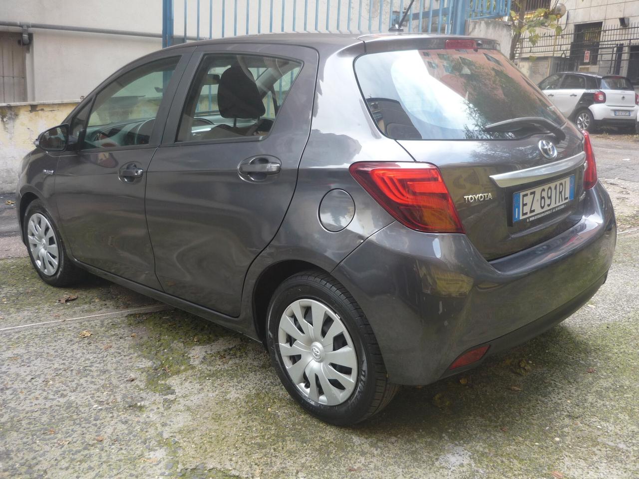 Toyota Yaris 1.5 Hybrid 5 porte Active