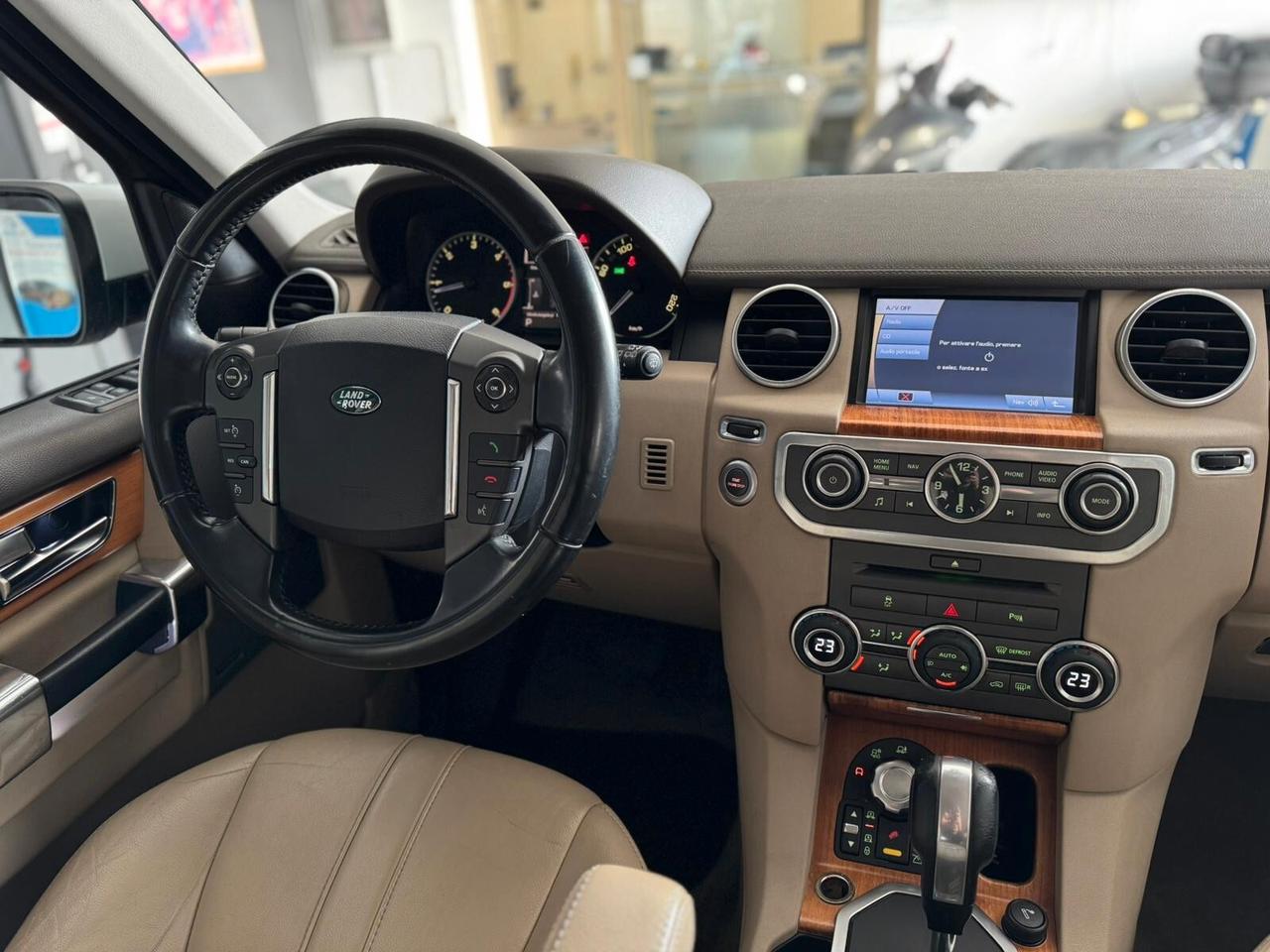 Land Rover Discovery 4 3.0 SDV6 245CV HSE