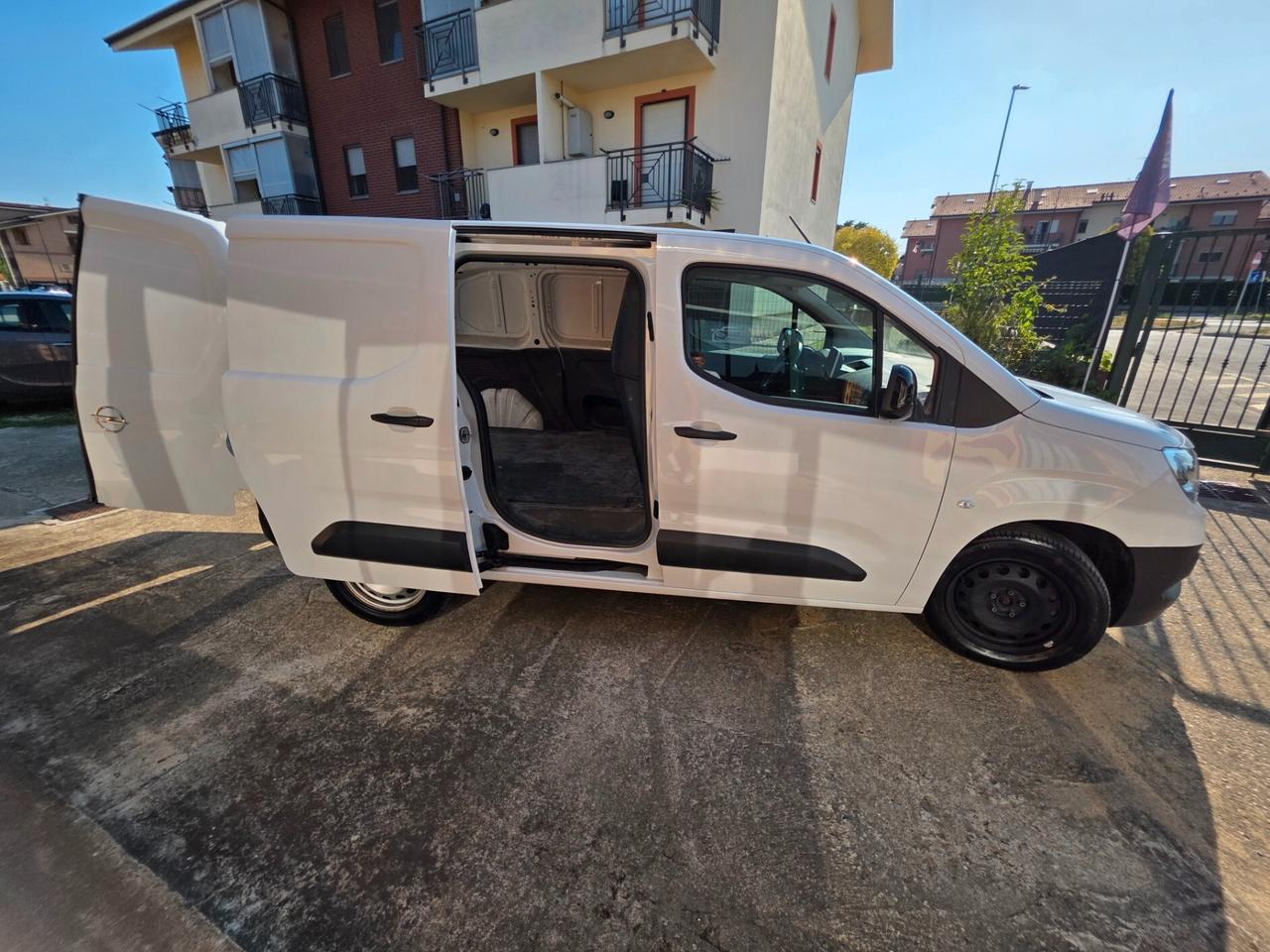 Opel Combo Cargo 1.5 Diesel 100CV S&S PC 1000kg Edition