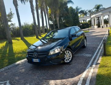 Mercedes-Benz A 180d Sport 1.5 dCi 110cv Automatic