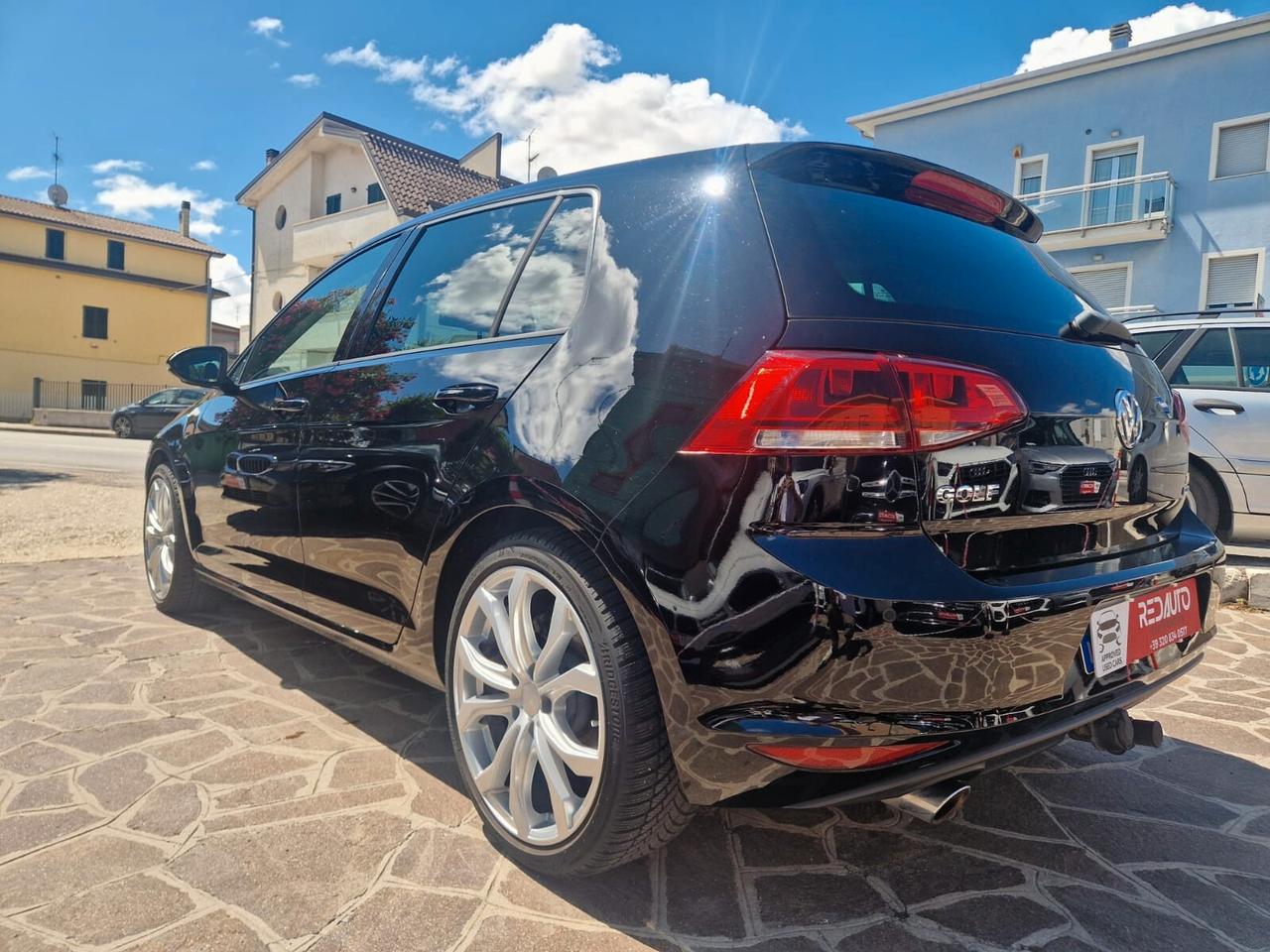 Volkswagen Golf 2.0 TDI DSG 5p. Highline BlueMotion Technology