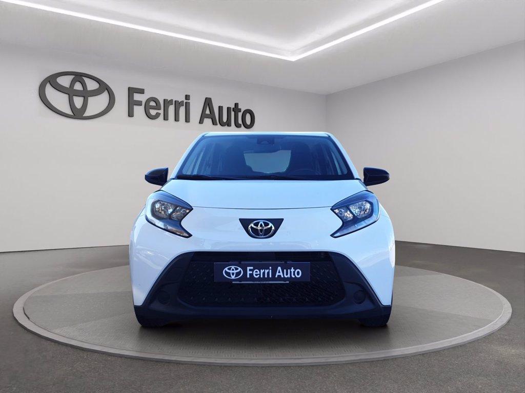 TOYOTA Aygo x 1.0 active 72cv del 2022
