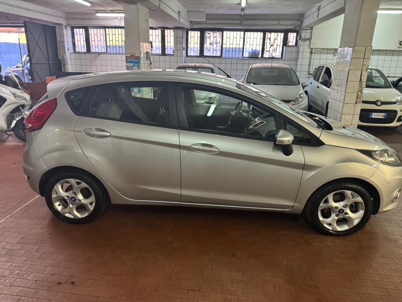 Ford Fiesta 1.2 82 CV 5 porte Titanium